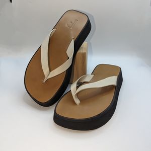 Flattered Brooke Thong platform Cream Sandals Flip Flops Size US 9 Eur 39.